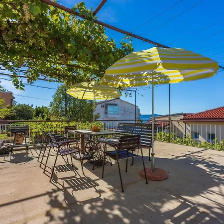 Apartment Fuer 6 Personen Ca 70 Qm In Crikvenica, Kvarner Bucht Und Umgebung Crikvenica