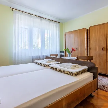 アパート Fuer 6 Personen Ca 70 Qm In Crikvenica, Kvarner Bucht Und Umgebung *
